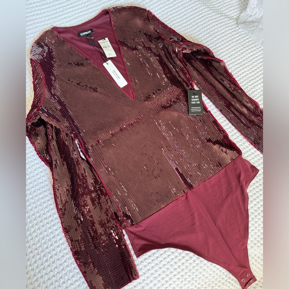 LARGE - EXPRESS Sequin V-neck Thong Bodysuit (NEW)